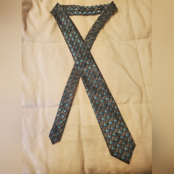 John Ashford Dress Tie NWOT - Picture 2 of 3